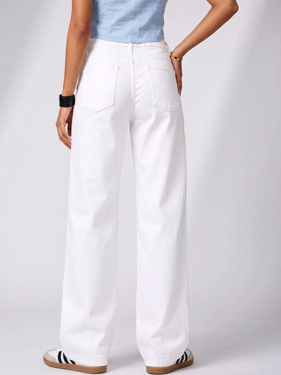 Moda Rapido Women Classic Relaxed Fit Mid-Rise Stretchable Jeans thumbnail 3