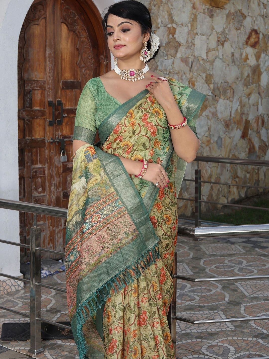 MANVAA Women  Floral Silk Cotton Handloom Saree thumbnail 6