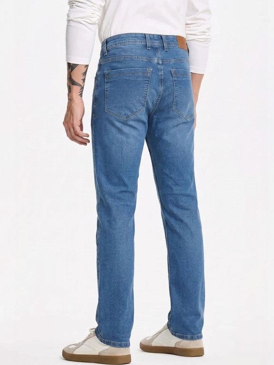 ETON VALLEY Men Regular Fit Mid-Rise Jeans thumbnail 4