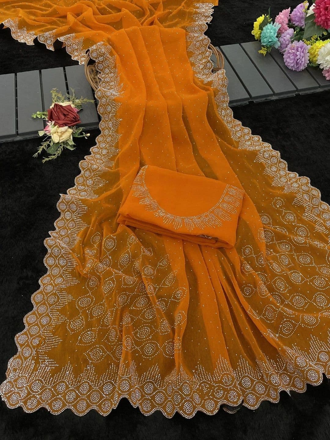 SmileyFashion Embellished Pure Georgette Saree thumbnail 5