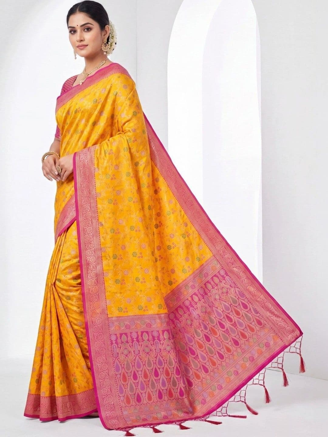 KALINI Woven Design Zari Art Silk Fusion Banarasi Saree thumbnail 2