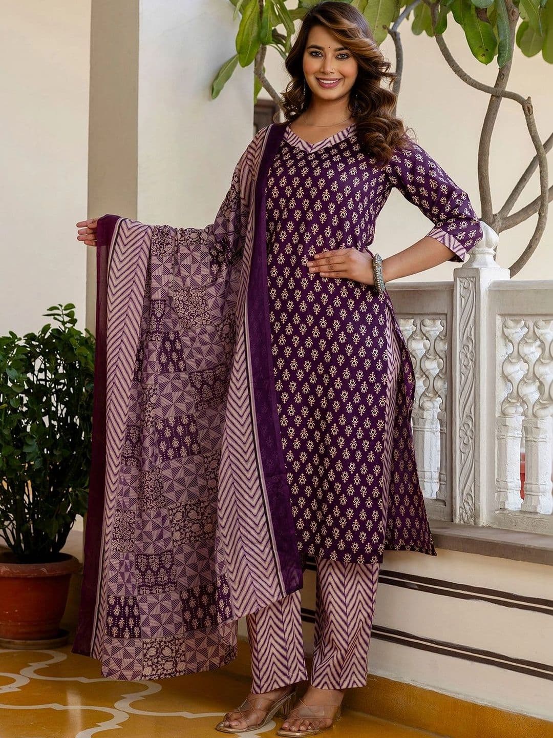 SANISA Women Ethnic Motifs Printed Regular Kurta with Trousers & With Dupatta thumbnail 3