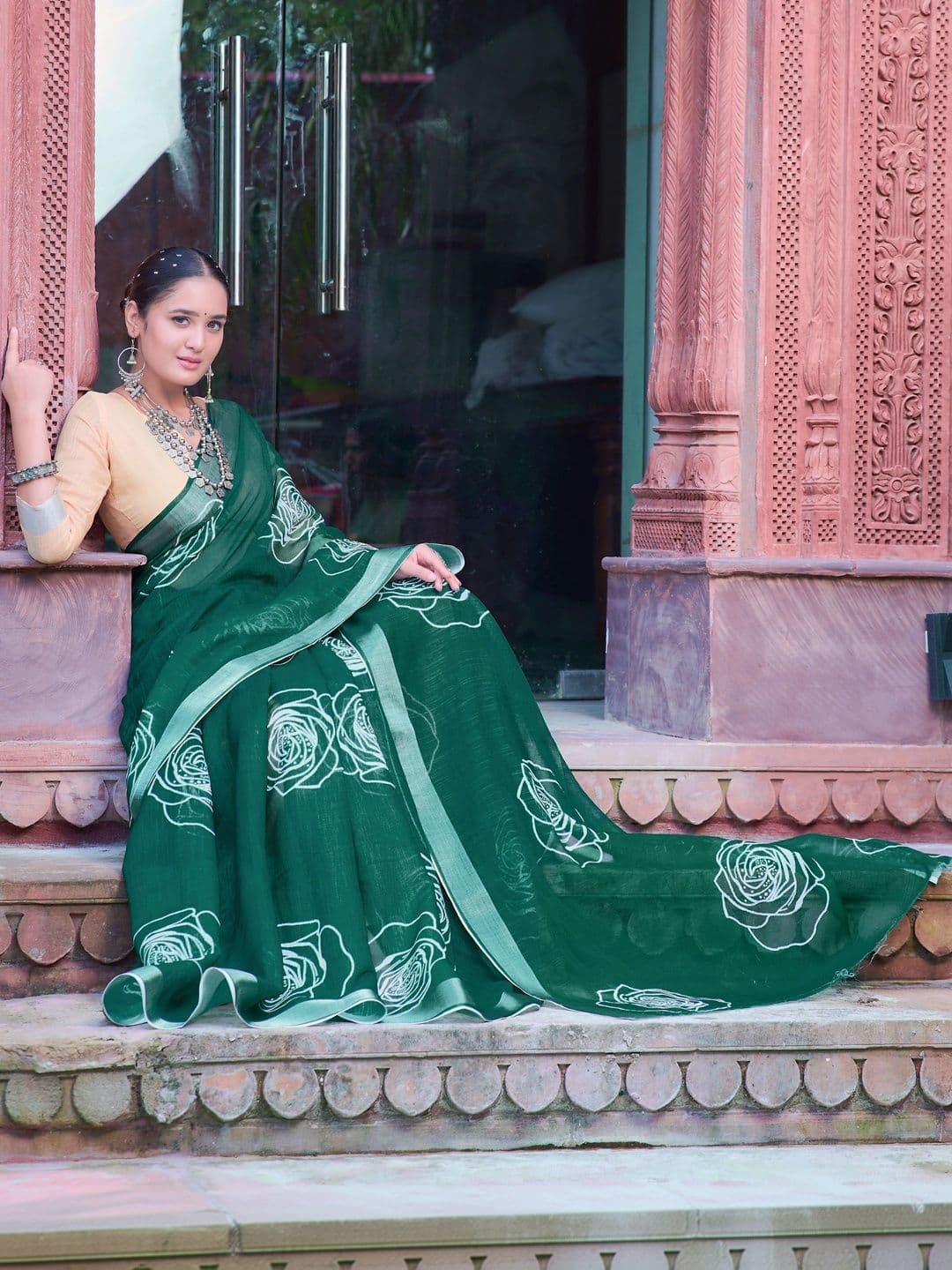 MANVAA Floral Saree thumbnail 6