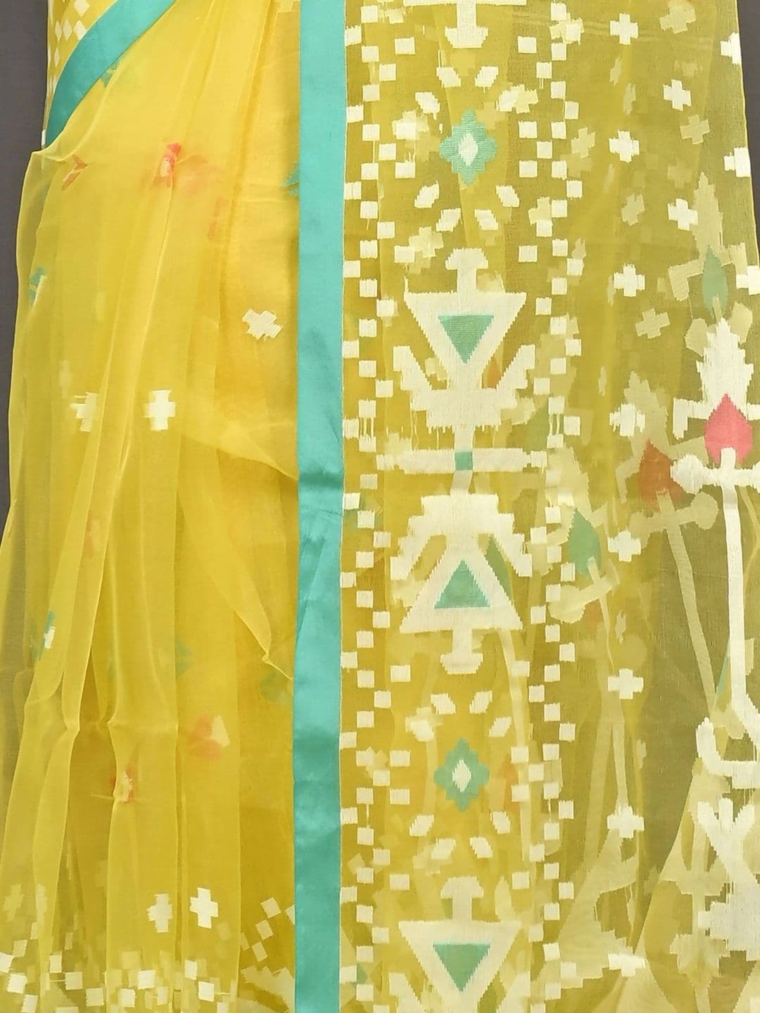 GitAsit Ethnic Motifs Sequinned Handloom Taant Saree thumbnail 4