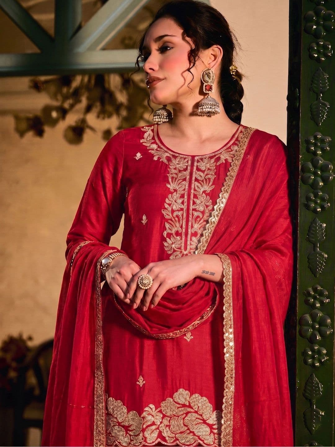 Navlik Women Ethnic Motifs Embroidered Regular Kurta with Palazzos & With Dupatta thumbnail 4