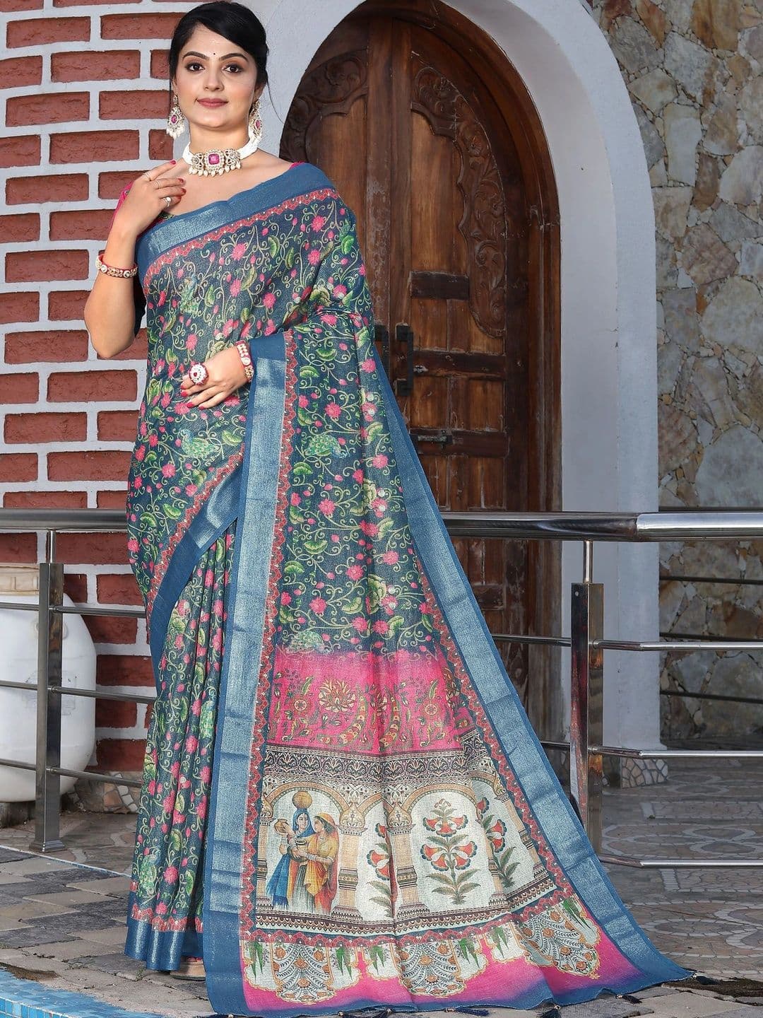 HERE&NOW Women Floral Silk Cotton Handloom Saree - view 1