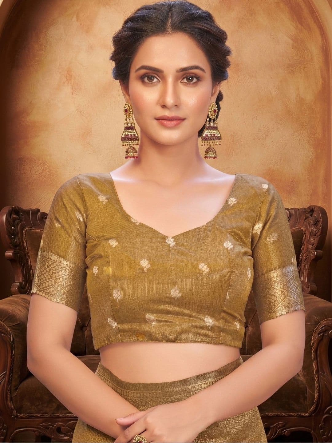 MONJOLIKA FASHION Woven Design Zari Silk Blend Designer Bomkai silk Saree thumbnail 7