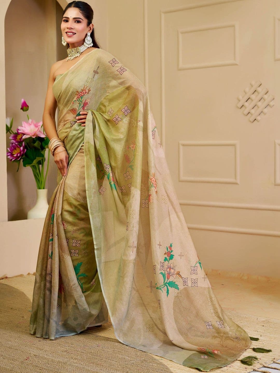 MANVAA Women Floral Silk Cotton Handloom Saree thumbnail 2