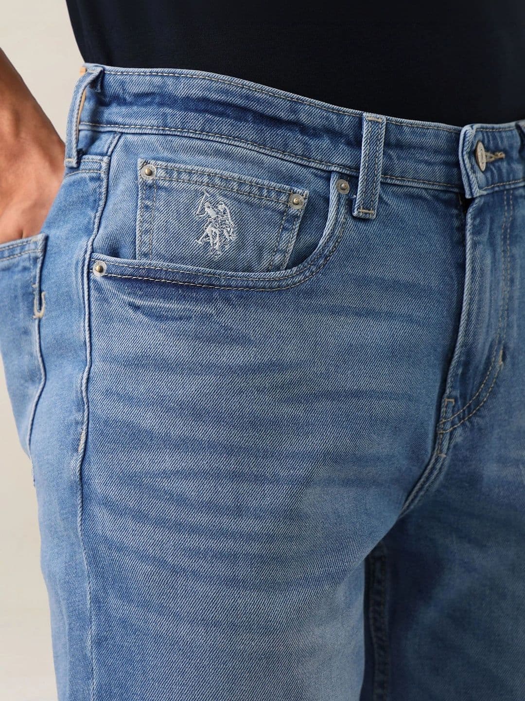 U.S. Polo Assn. Denim Co. Men Relaxed Fit Mid-Rise Jeans thumbnail 3