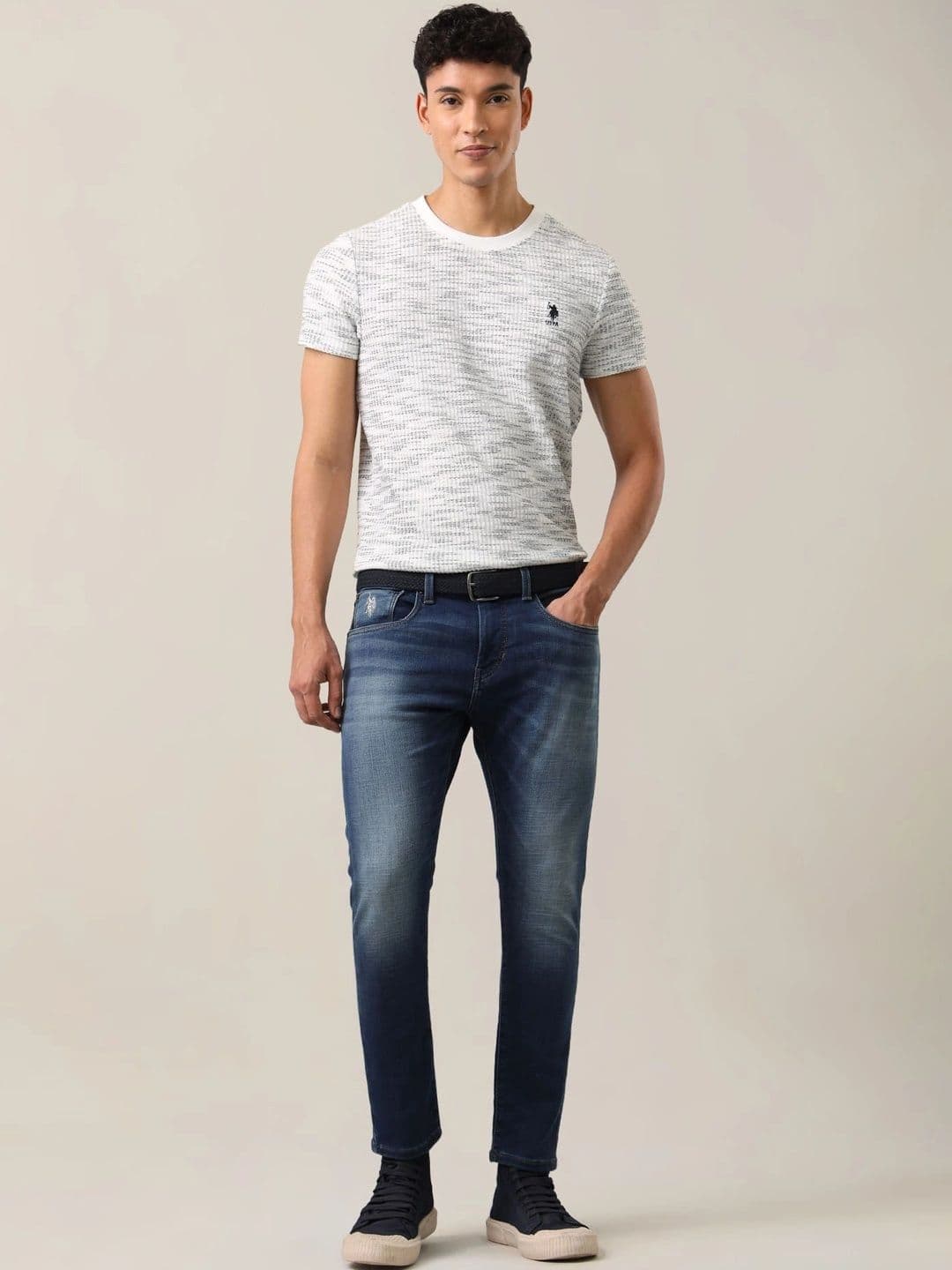 U.S. Polo Assn. Denim Co. Men Tapered Fit Mid-Rise Low Distress Jeans thumbnail 4