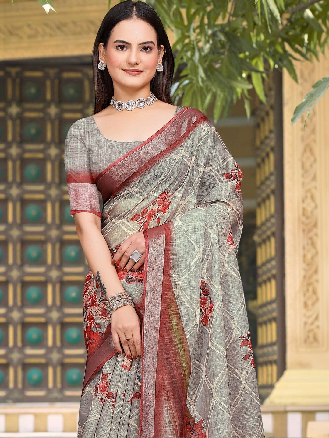 MANVAA Floral Saree thumbnail 4