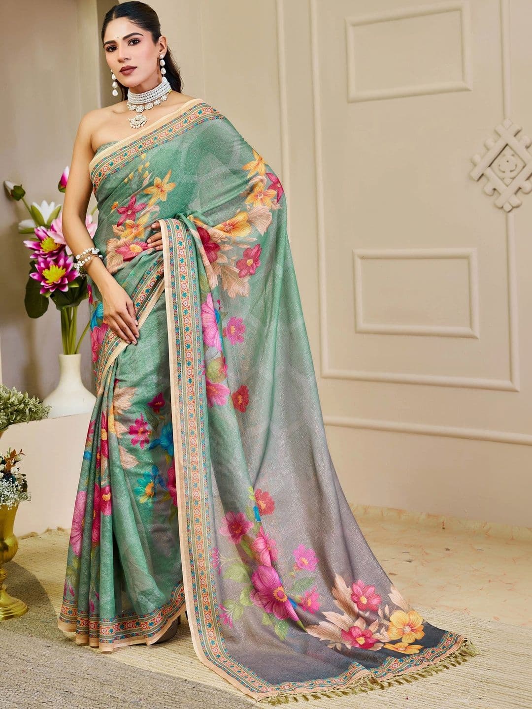 Maroosh Floral Silk Cotton Handloom Saree thumbnail 7