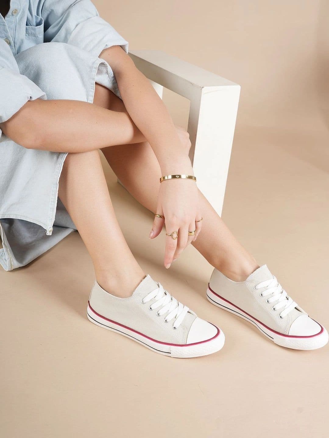 Roadster Women Sneakers thumbnail 5