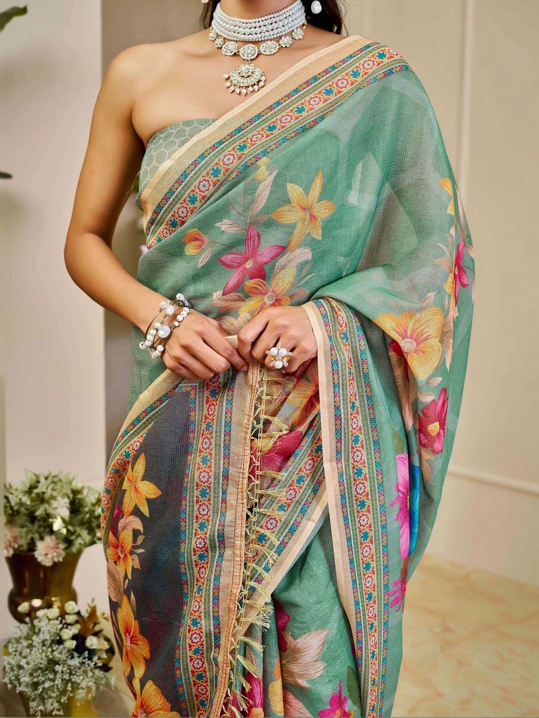MANVAA  Women Floral Silk Cotton Handloom Saree thumbnail 2