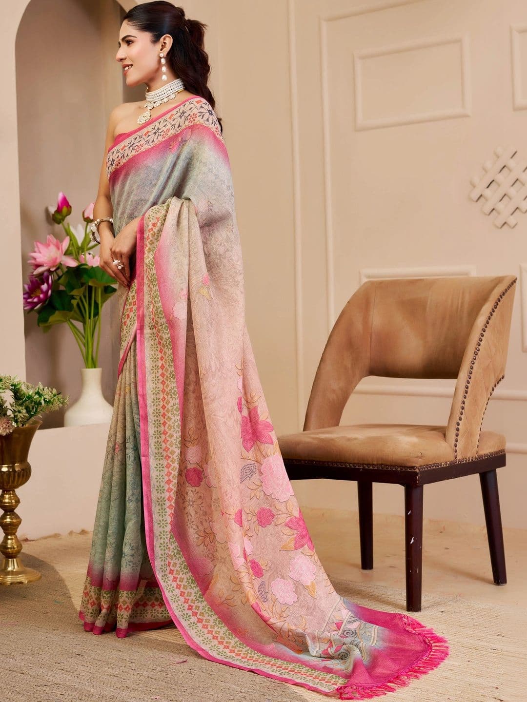 Maroosh Floral Silk Cotton Fusion Saree thumbnail 5