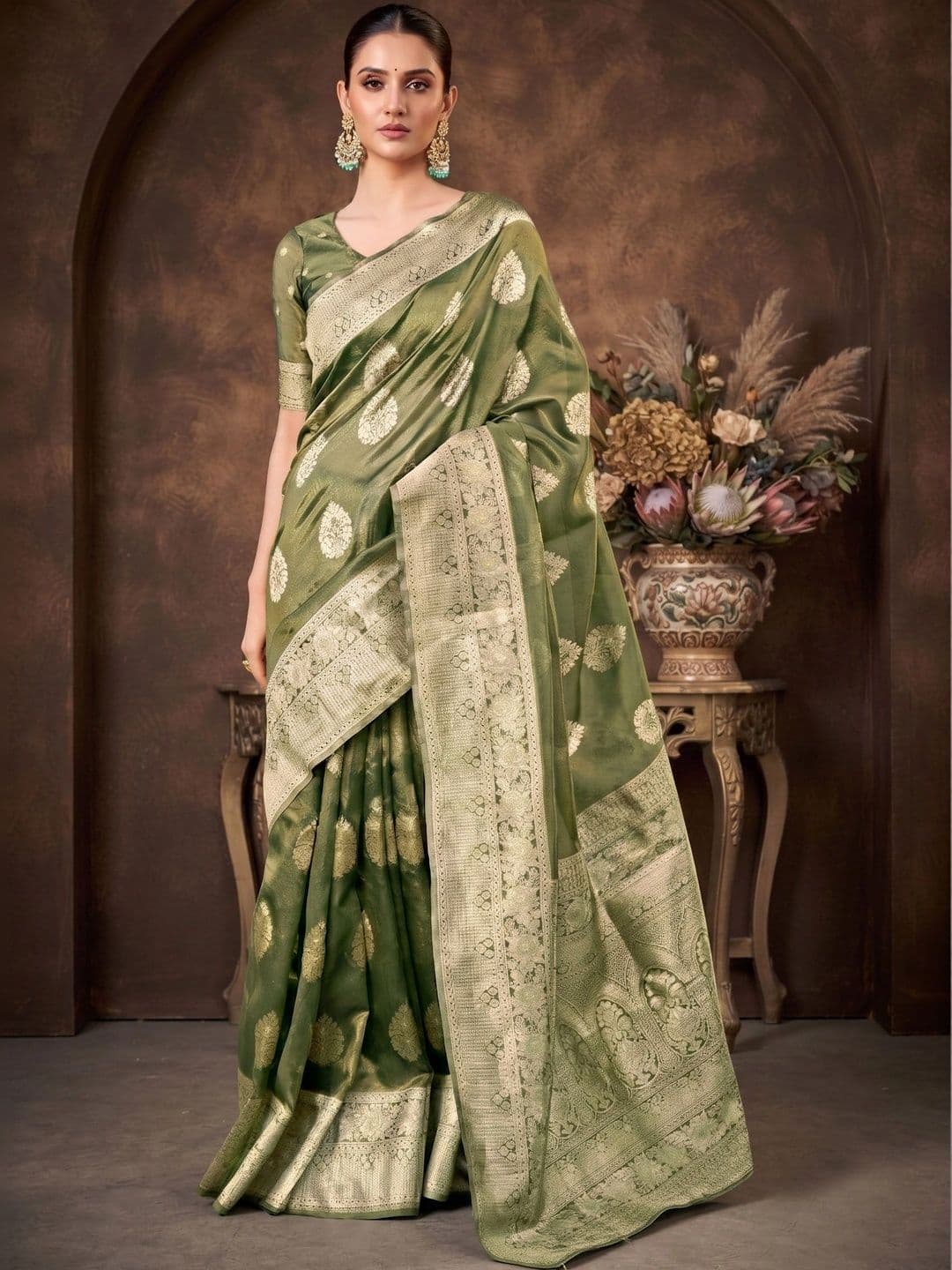 MONJOLIKA FASHION Woven Design Zari Silk Blend Designer Bomkai silk Saree thumbnail 5