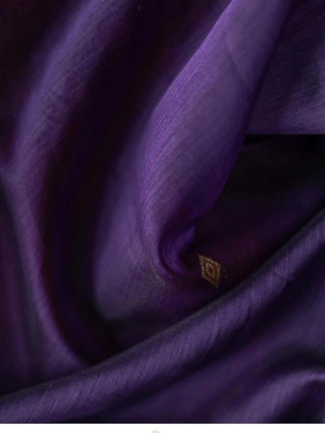 Mitera Woven Design Zari Banarasi Saree thumbnail 7