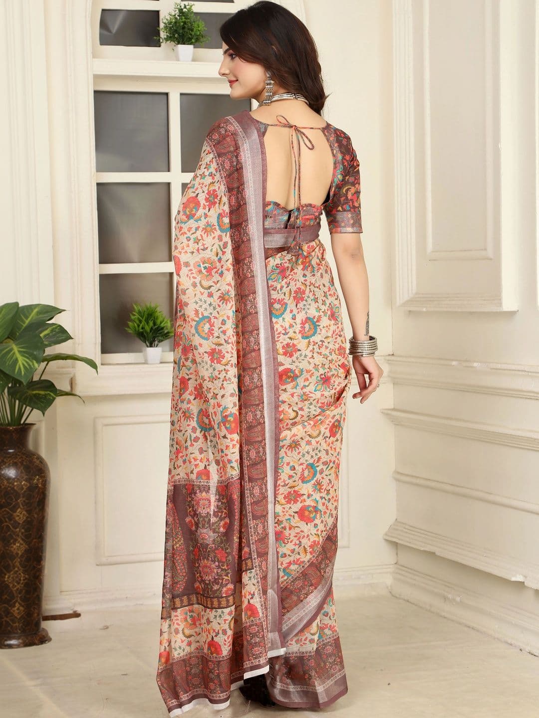 MANVAA Floral Saree thumbnail 6