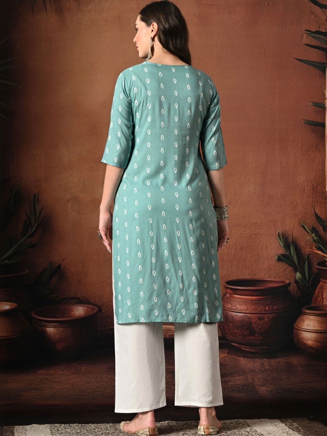 Sangria Women Ethnic Motifs Printed Kurta thumbnail 5
