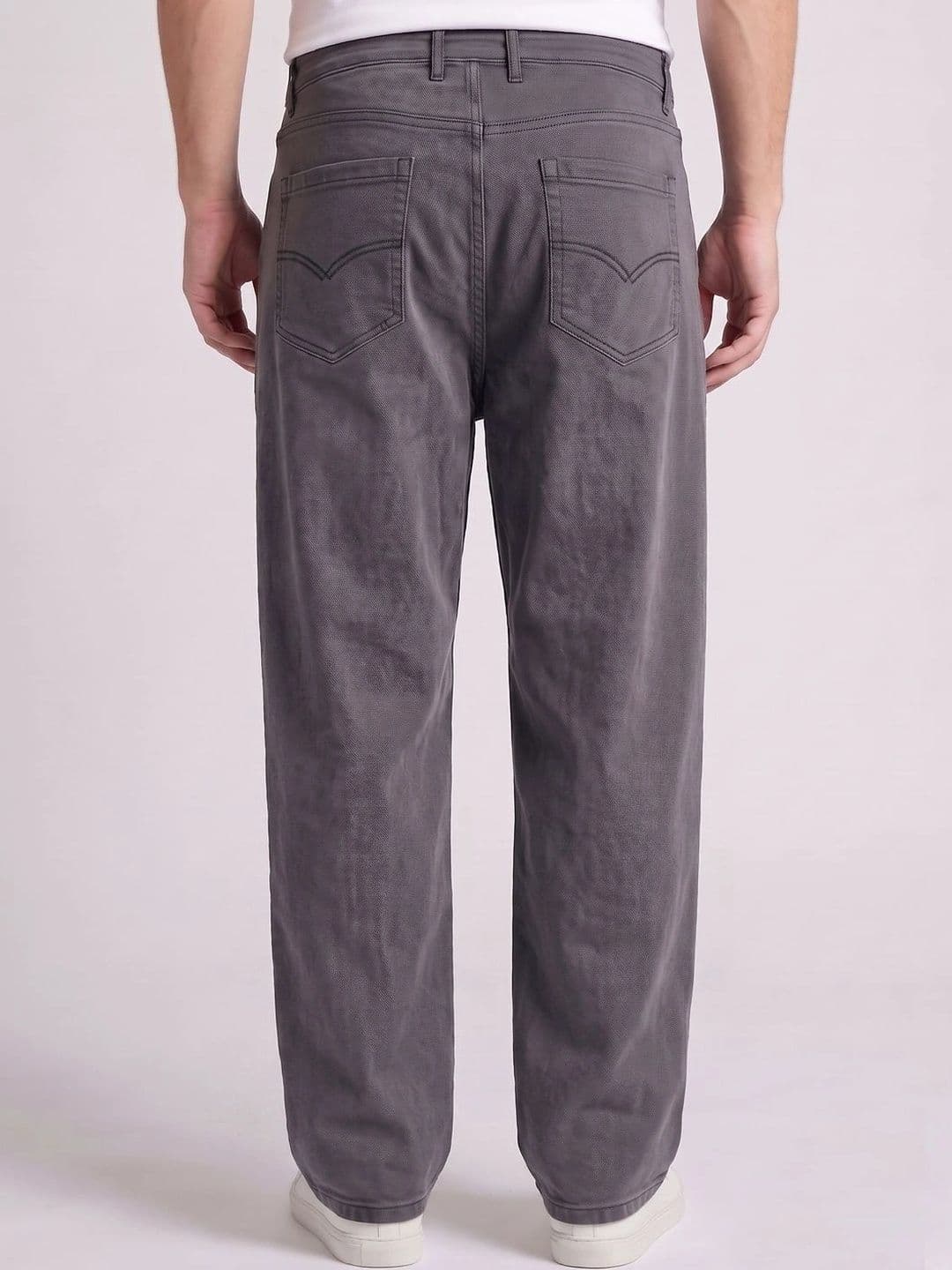 BELANO Men Comfort Mid-Rise Light Fade Stretchable Jeans thumbnail 2