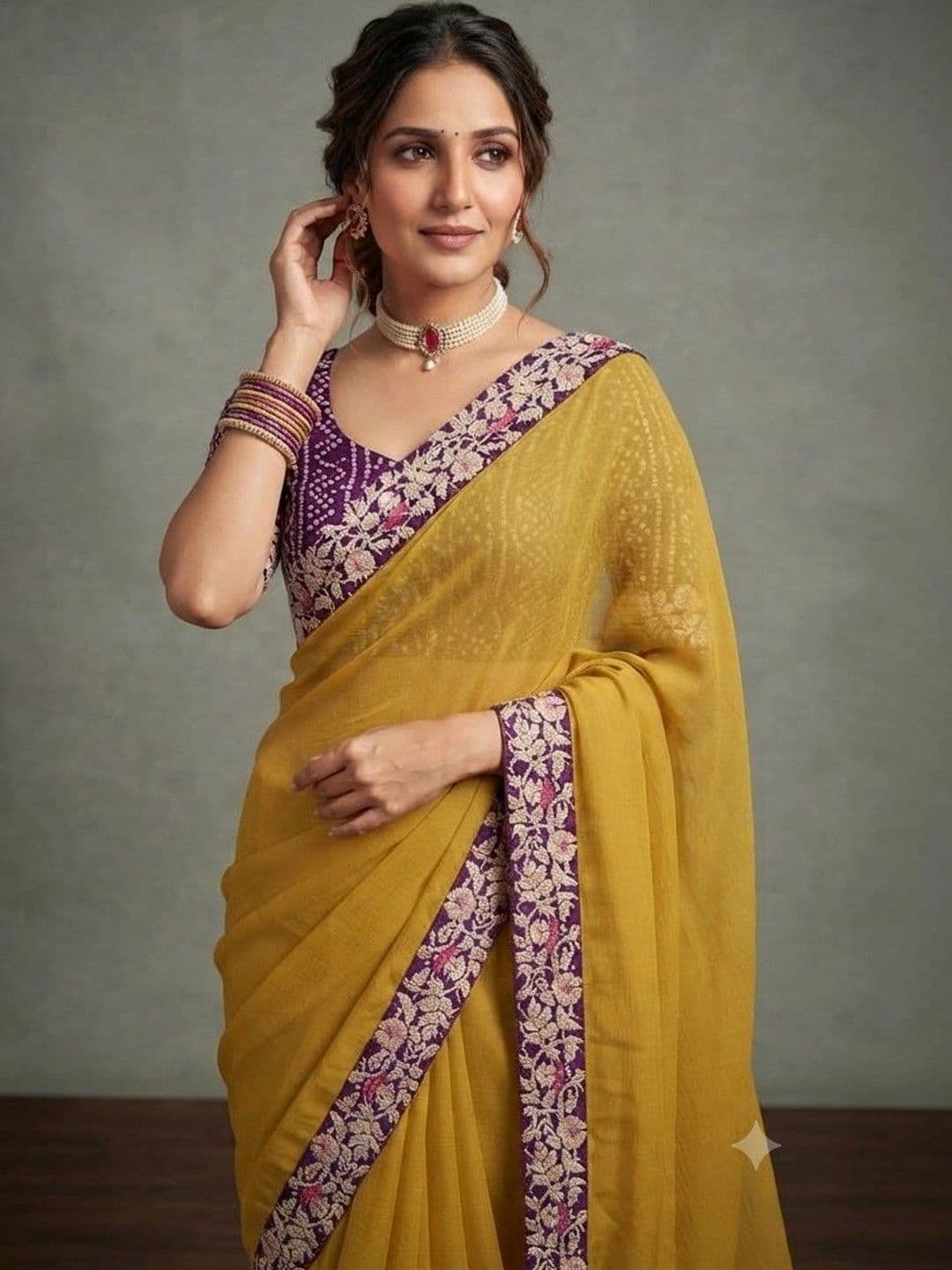 SmileyFashion Women Floral Poly Chiffon Designer Saree thumbnail 3