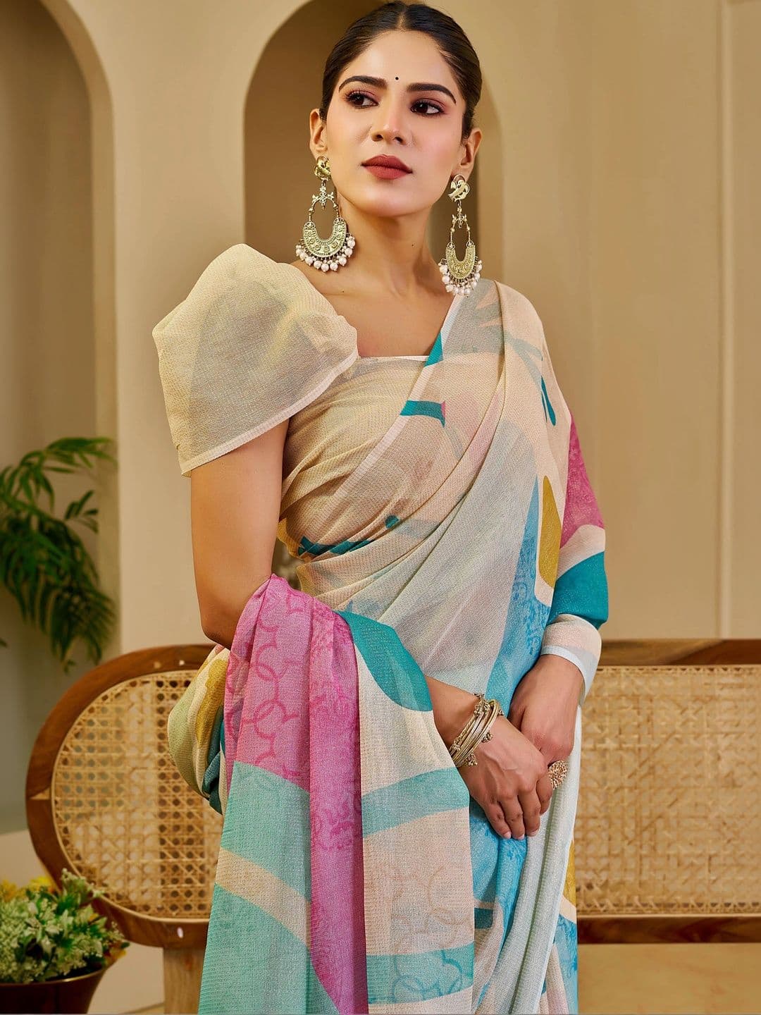 Maroosh Women  Floral Silk Cotton Handloom Saree thumbnail 5