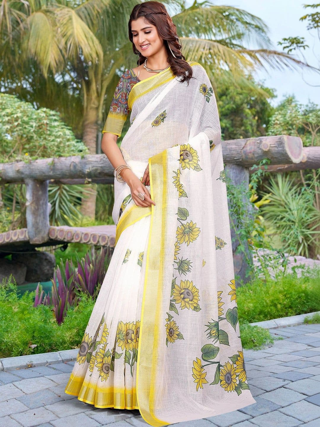 HERE&NOW Floral Saree thumbnail 6