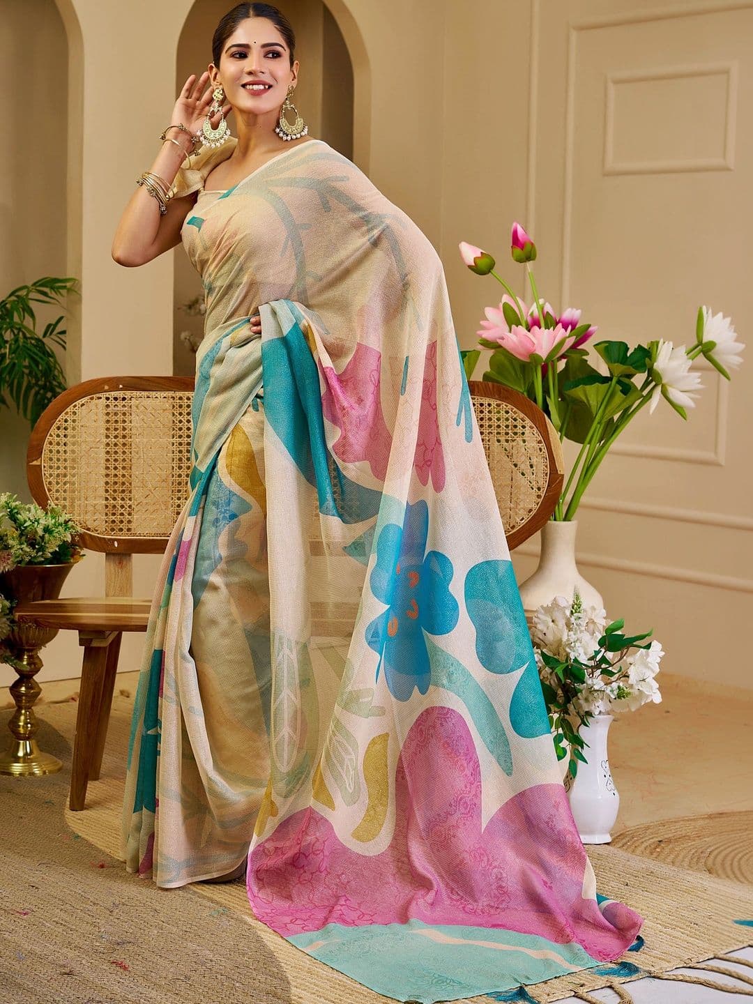Maroosh Women  Floral Silk Cotton Handloom Saree thumbnail 6