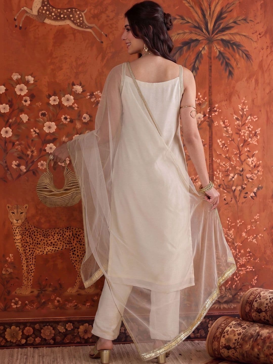 Sangria Silk Blend Round Neck Kurta & Churidar With Dupatta thumbnail 5
