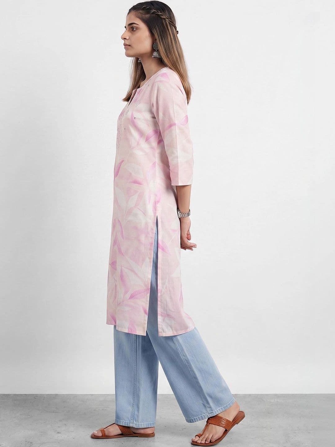 Melange by Lifestyle Women Floral Printed Pastels Kurta thumbnail 4