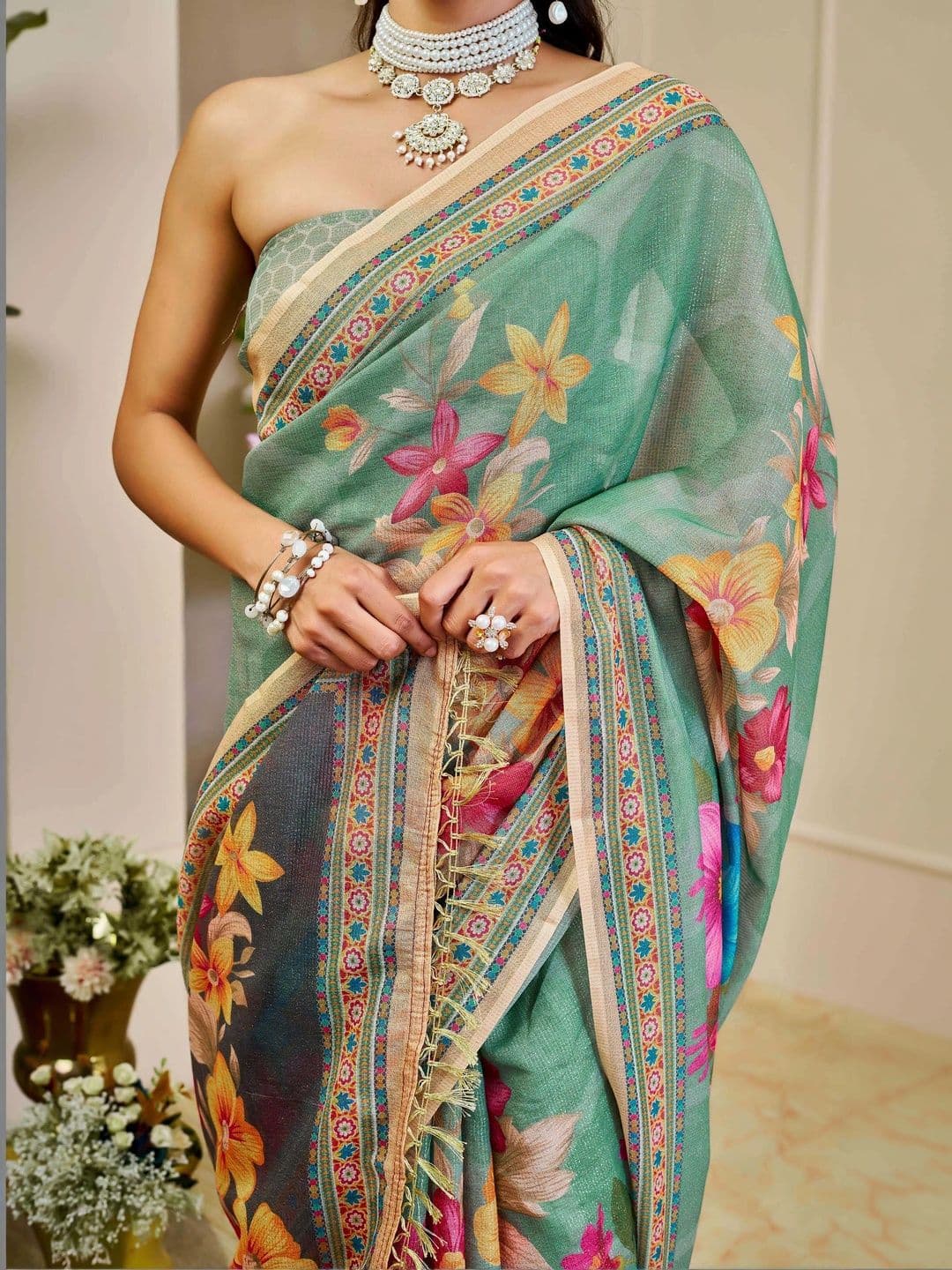 HERE&NOW Floral Silk Cotton Fusion Saree thumbnail 3