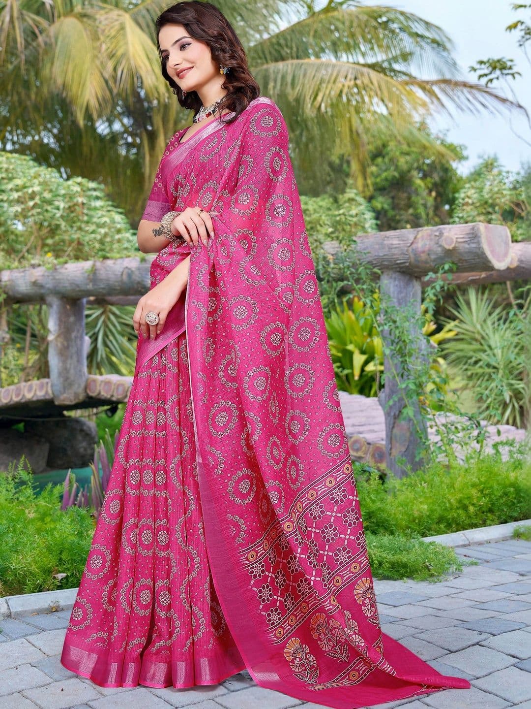 HERE&NOW Floral Saree thumbnail 6