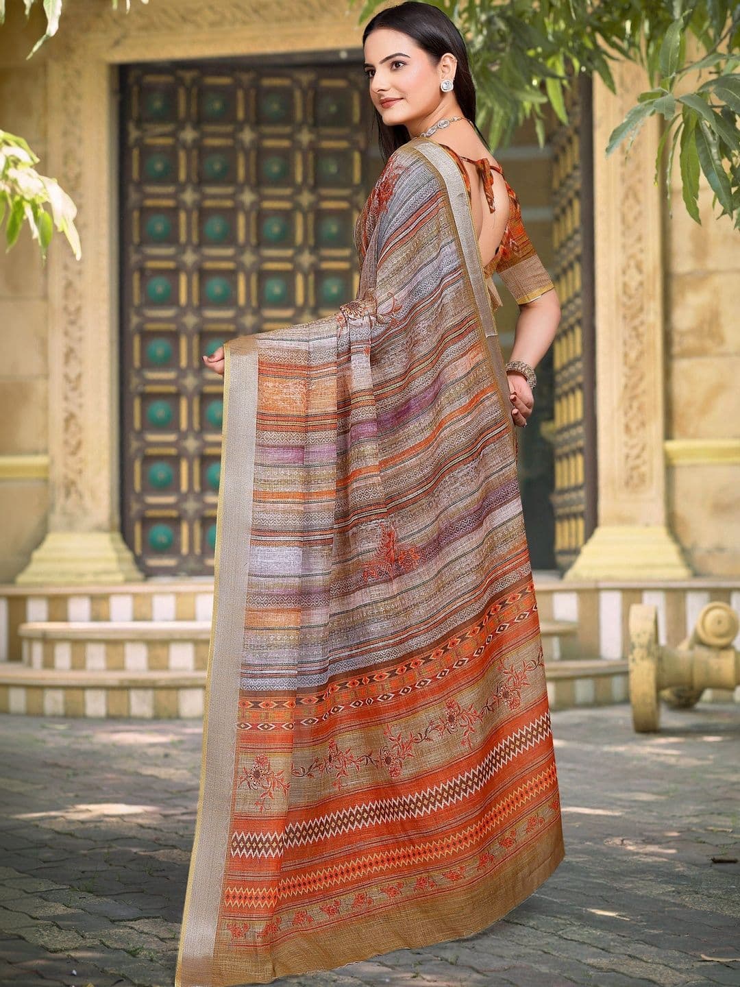 Maroosh Striped Saree thumbnail 2