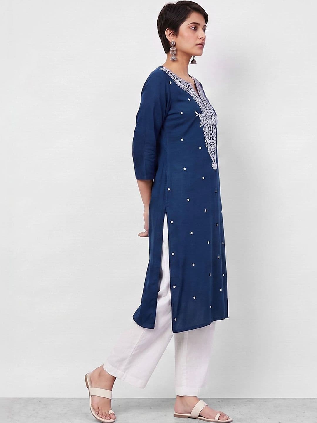 Melange by Lifestyle Women Ethnic Motifs Embroidered Chikankari Kurta thumbnail 2