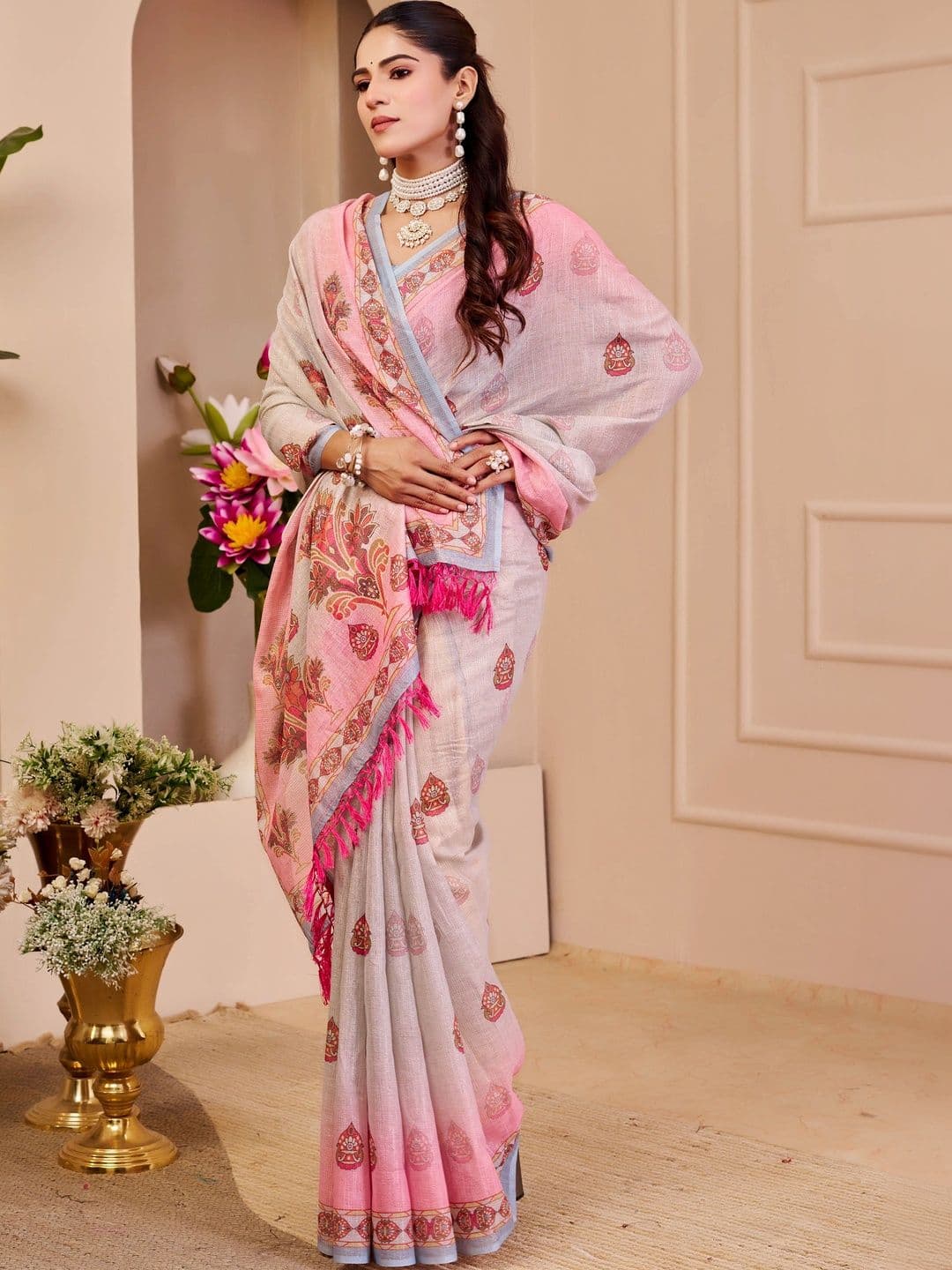 MANVAA Floral Silk Cotton Handloom Saree thumbnail 3