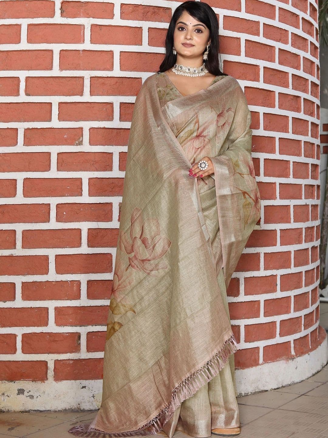 MANVAA Floral Silk Cotton Handloom Saree thumbnail 2