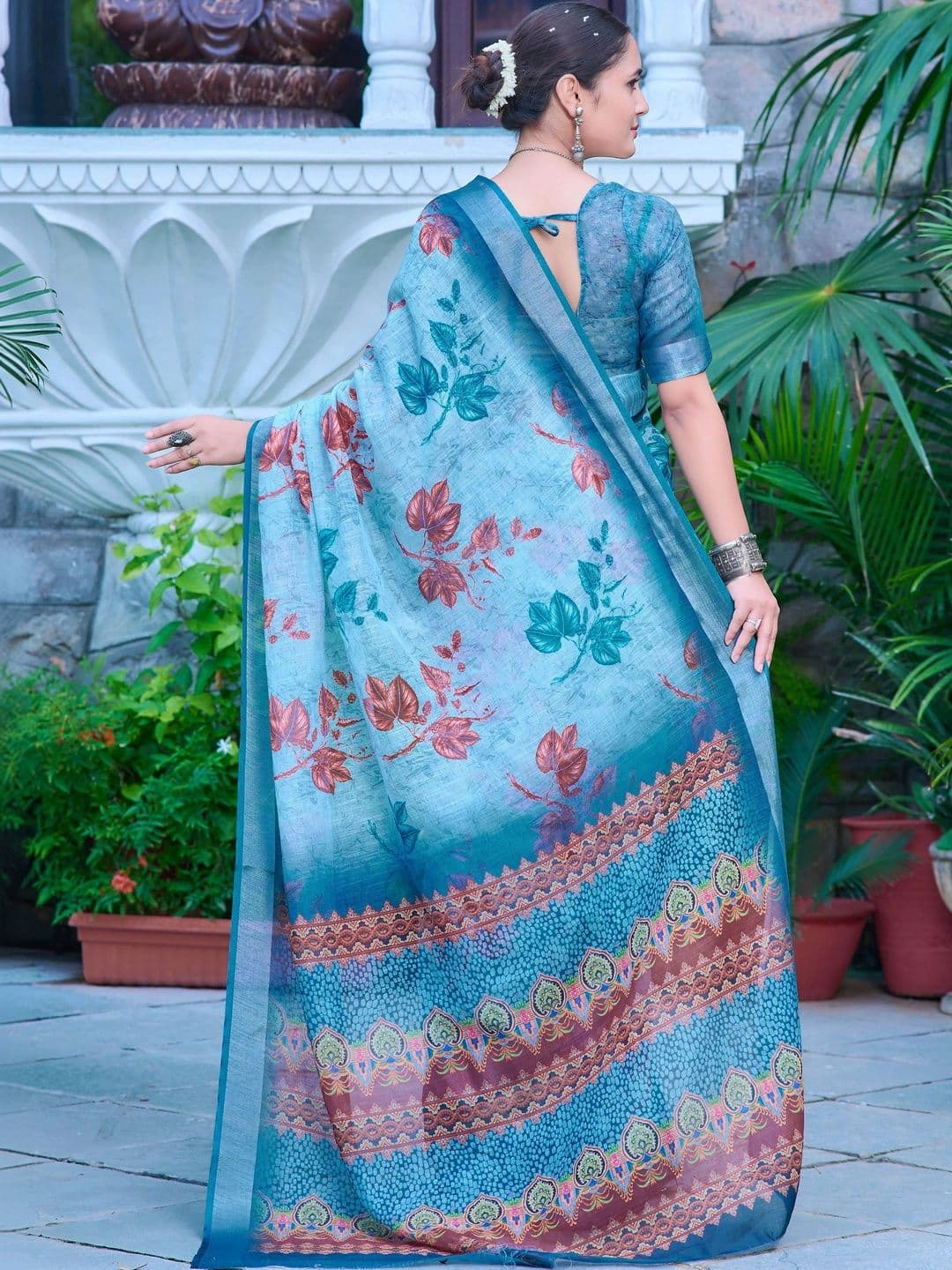 HERE&NOW Floral Printed Saree thumbnail 6