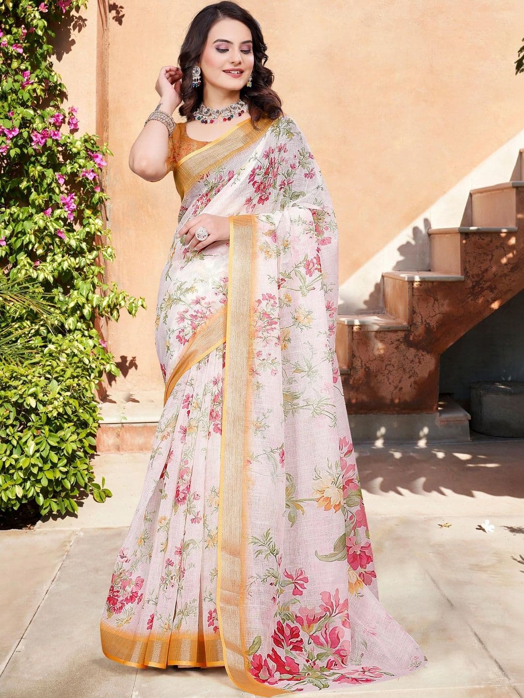 Maroosh Floral Saree - view 1