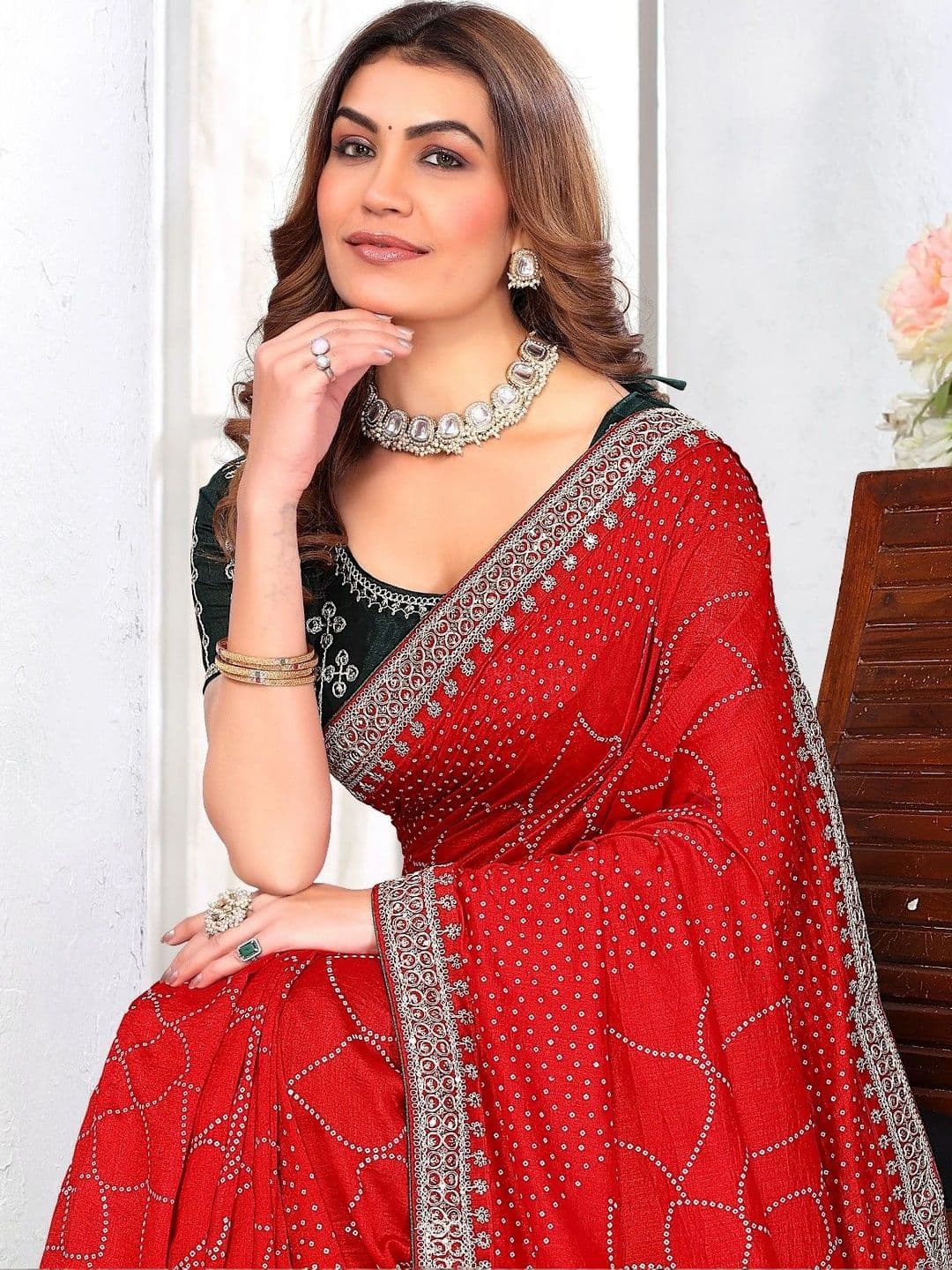 SmileyFashion Bandhani Embroidered Art Silk Designer Saree thumbnail 4