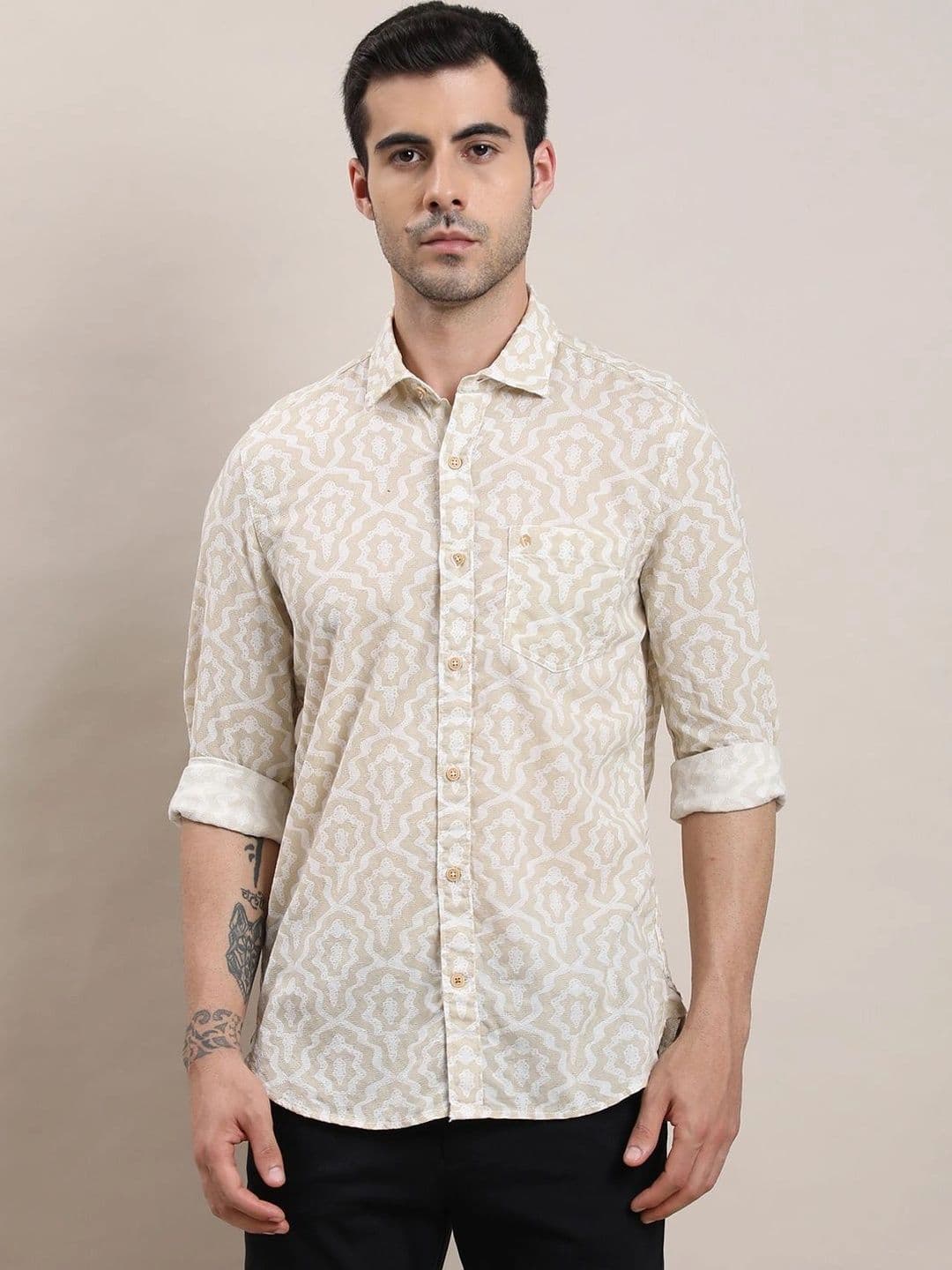 Turtle Men Relaxed Slim Fit Printed Casual Shirt - view 1