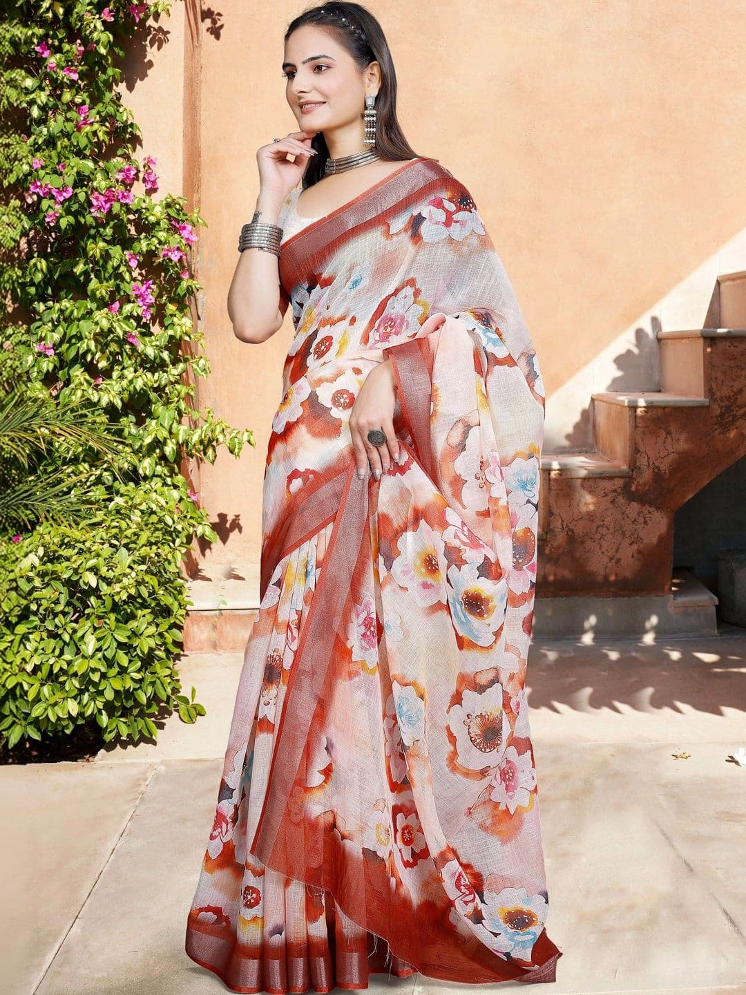 MANVAA Floral Saree thumbnail 4