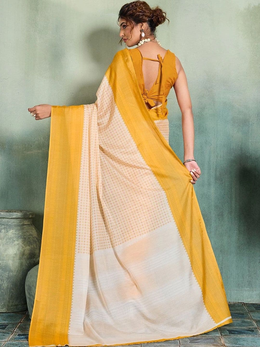 DWIJA FASHION Floral Fusion Saree thumbnail 3