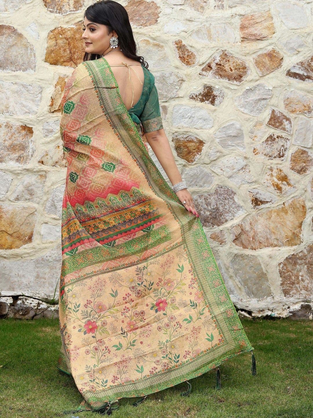 MANVAA Floral Silk Cotton Handloom Saree thumbnail 6