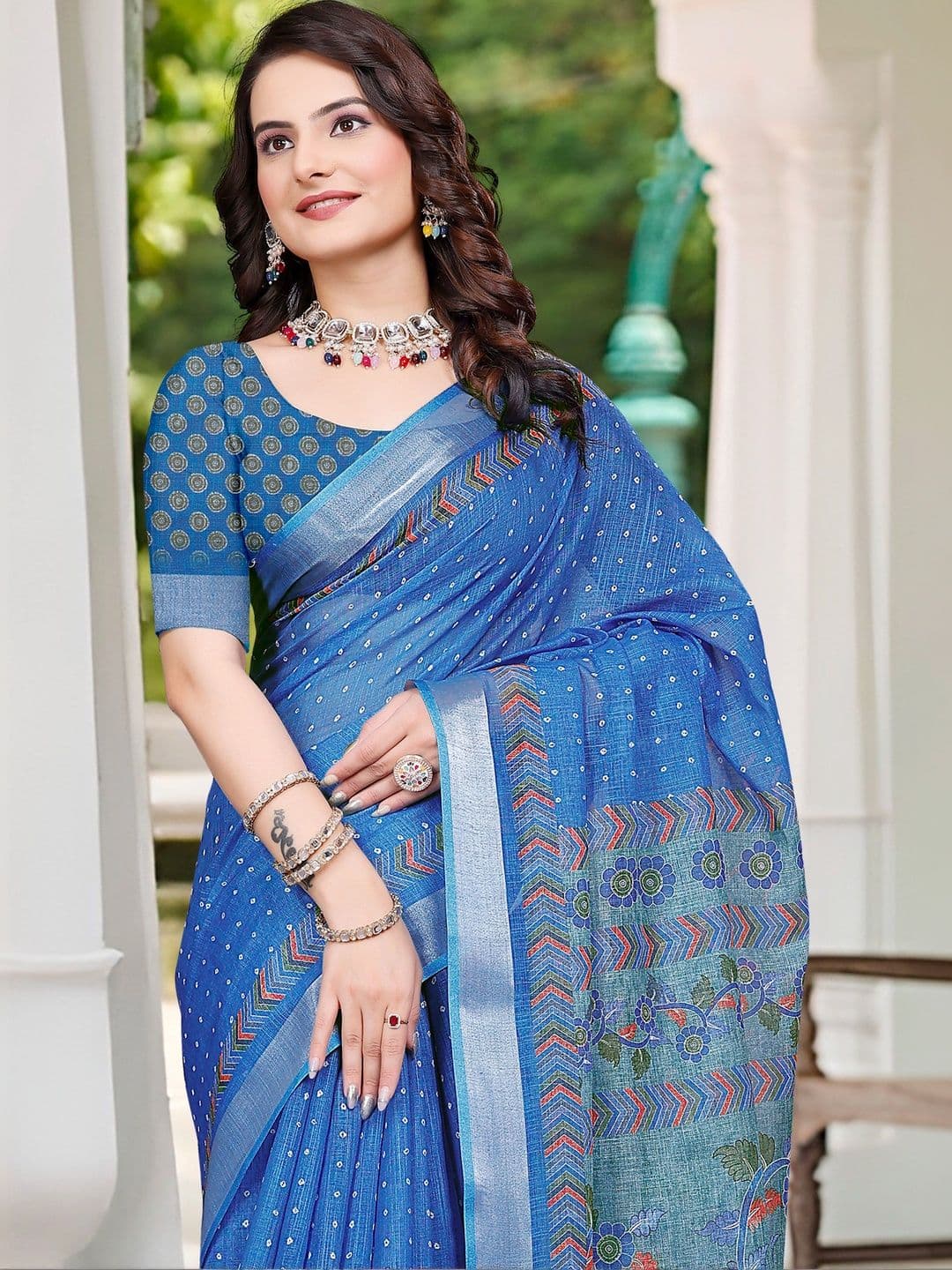 MANVAA Floral Printed Cotton Linen Saree thumbnail 4