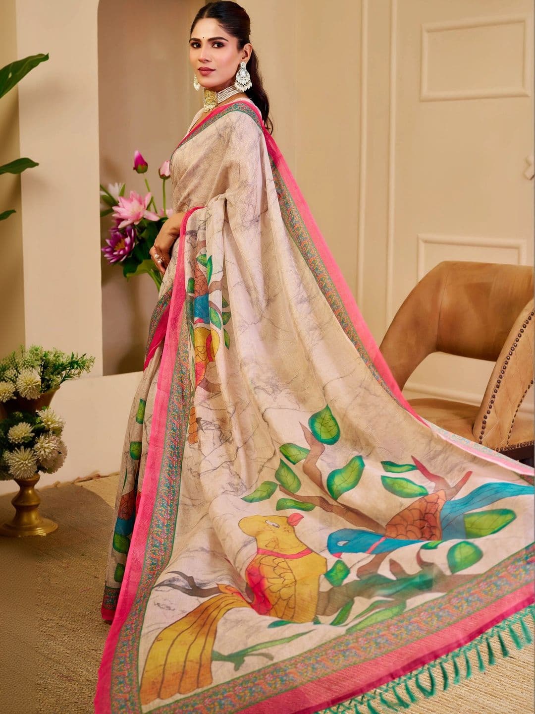 Maroosh Floral Silk Cotton Handloom Saree thumbnail 5