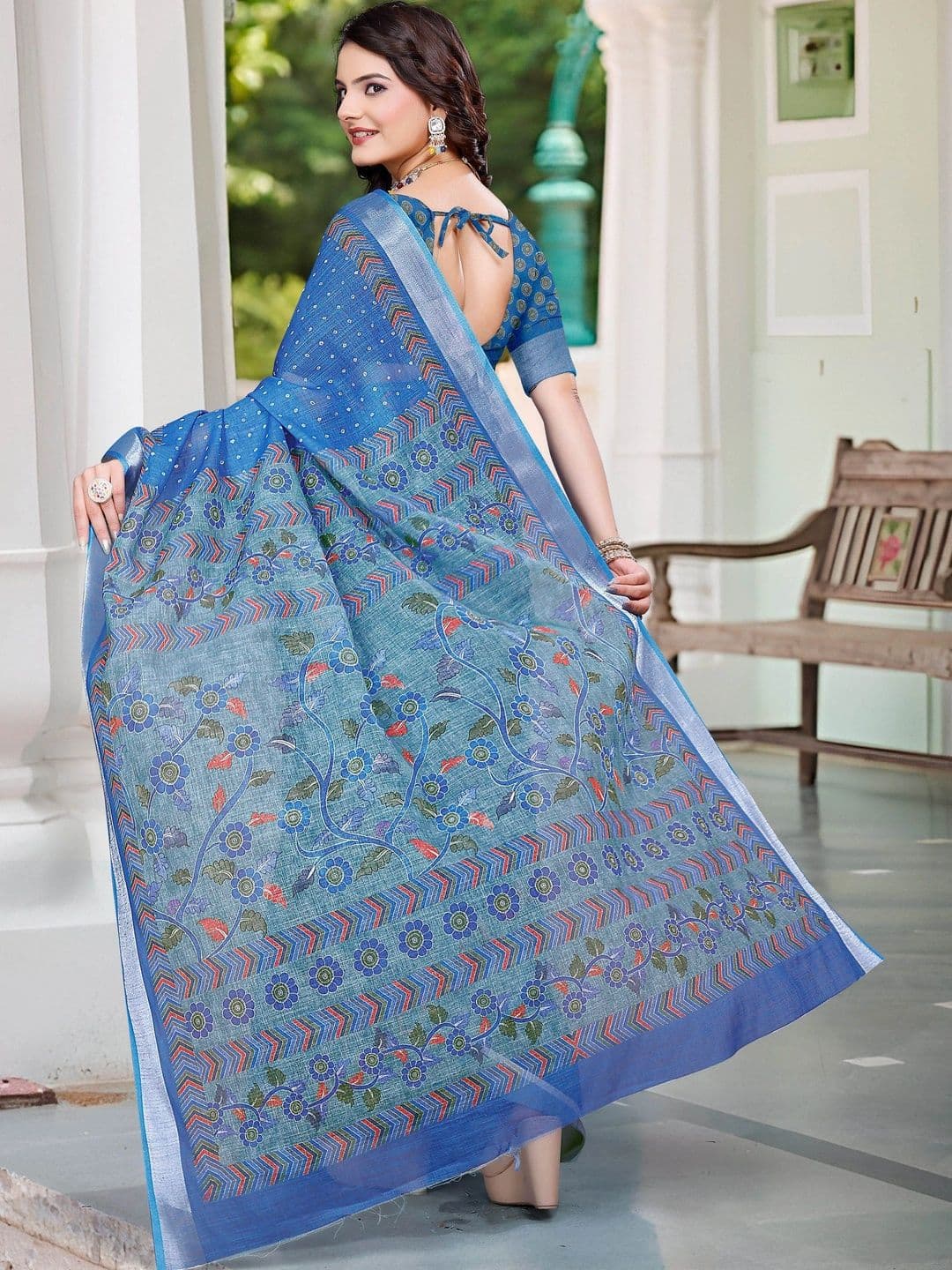 Maroosh Floral Saree thumbnail 7