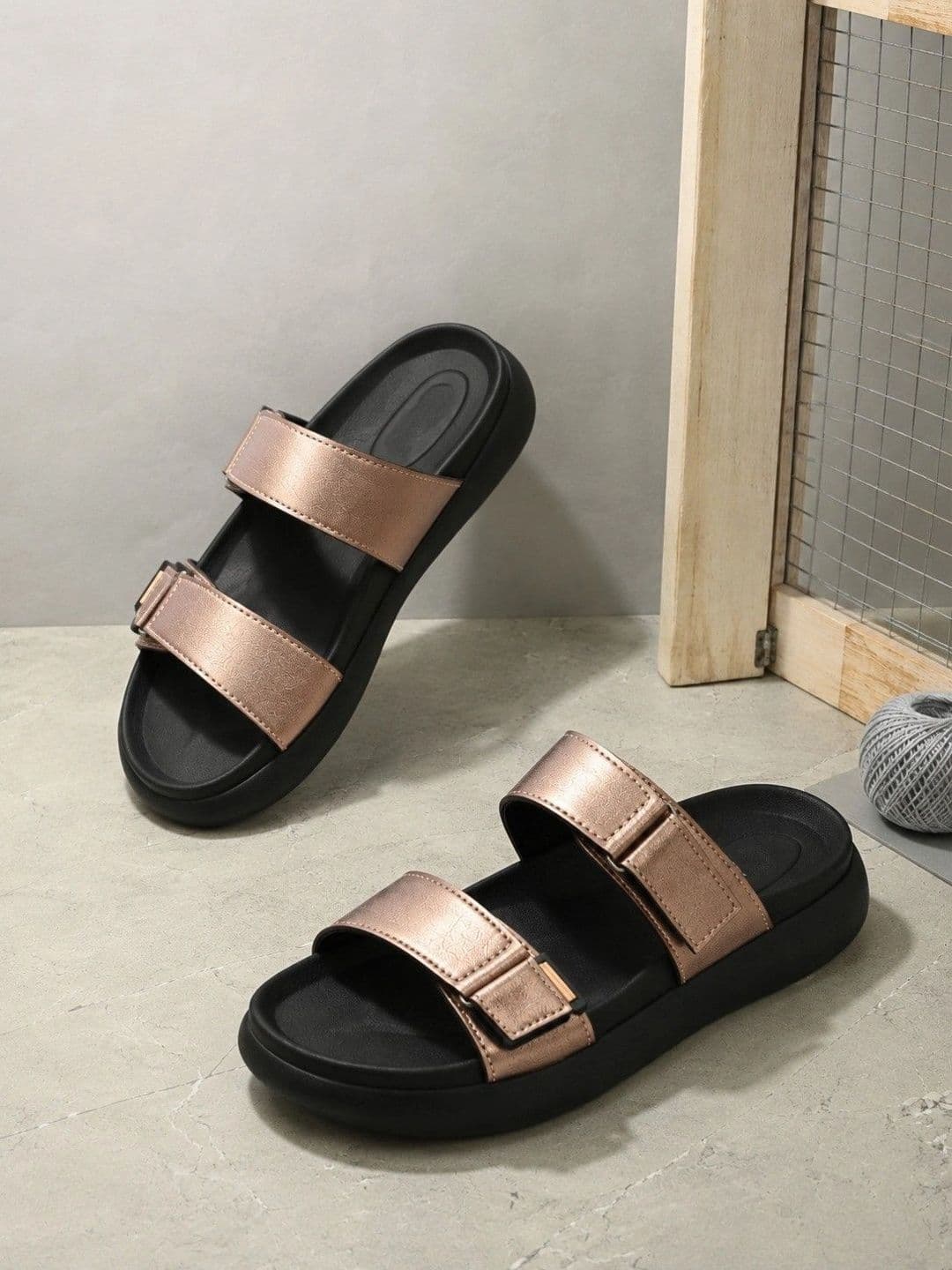 Mast & Harbour Men Comfort Sandals - view 1