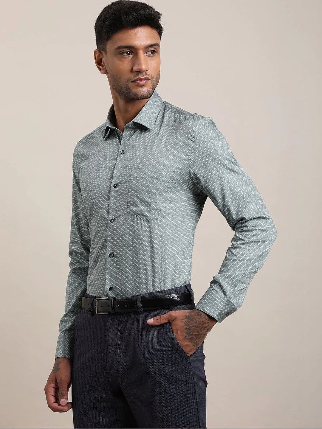Turtle Men Standard Slim Fit Printed Formal Shirt thumbnail 2