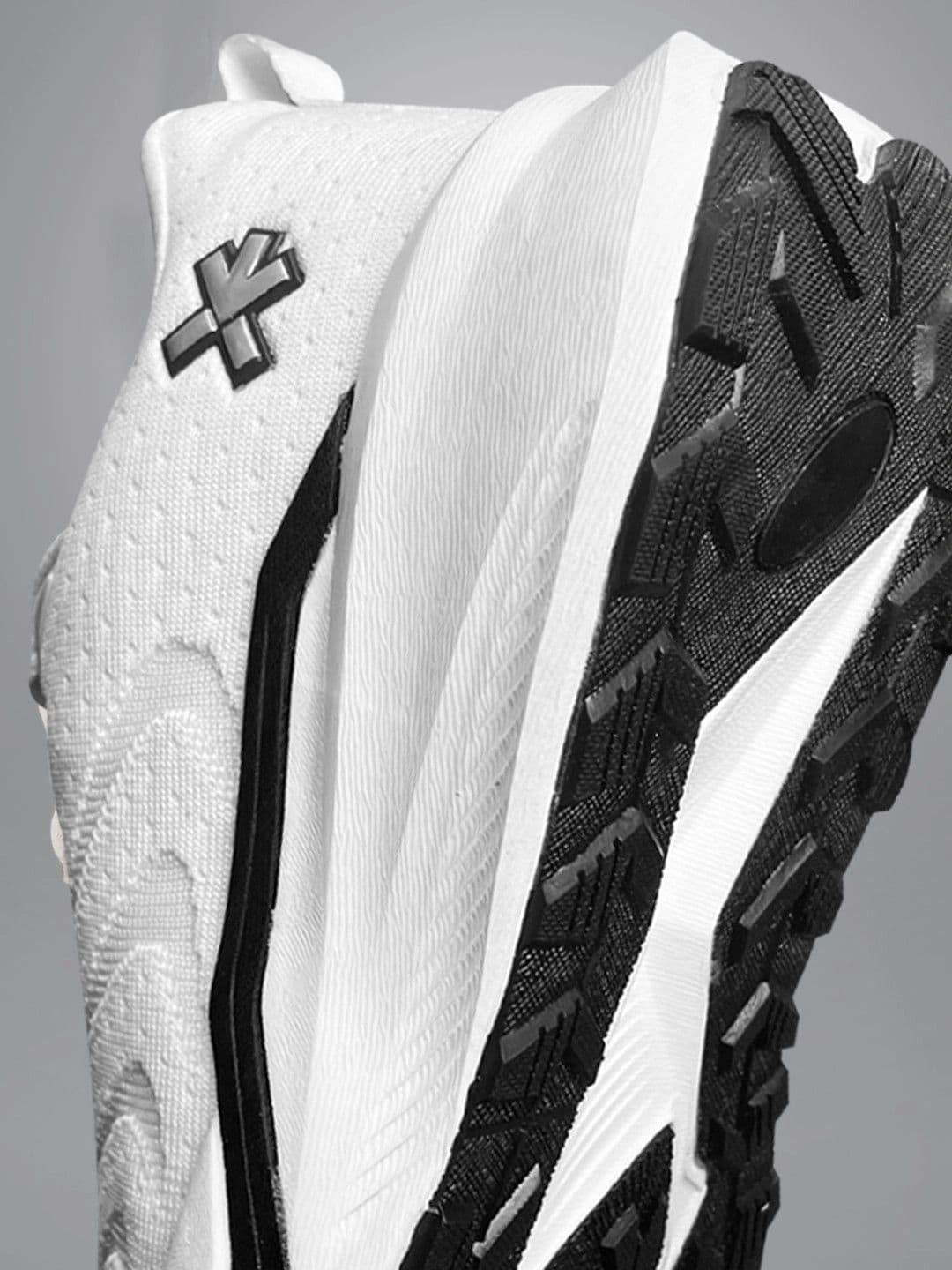 HRX by Hrithik Roshan Men Textile Running Shoes thumbnail 7