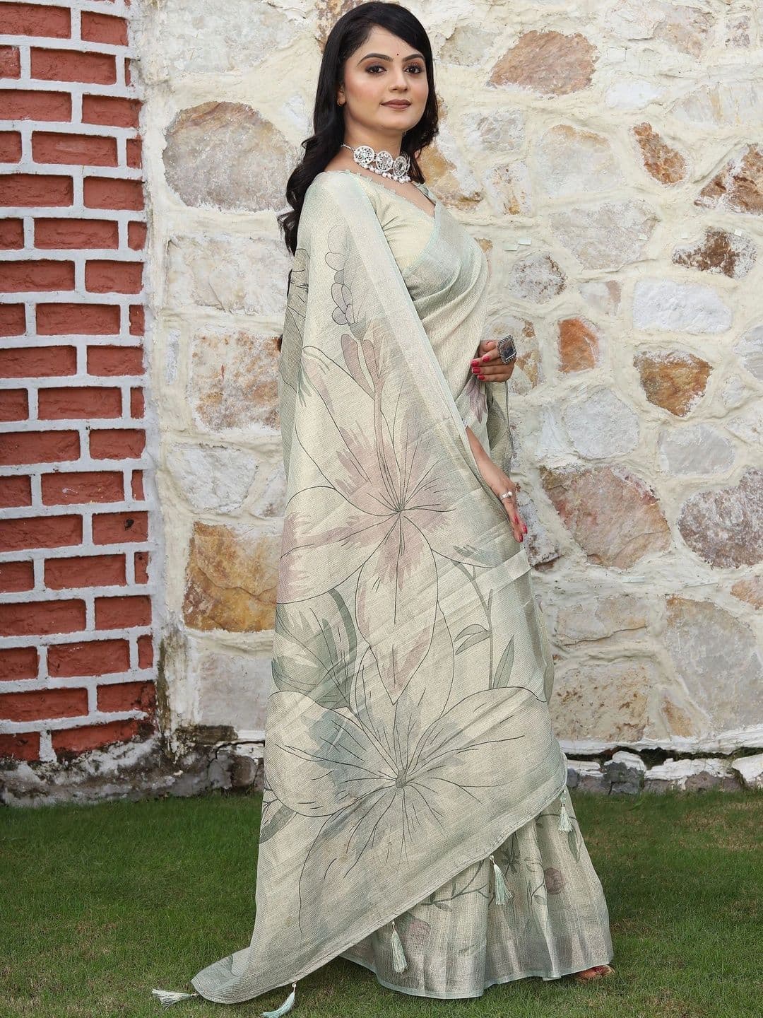 HERE&NOW Women  Floral Silk Cotton Handloom Saree thumbnail 4